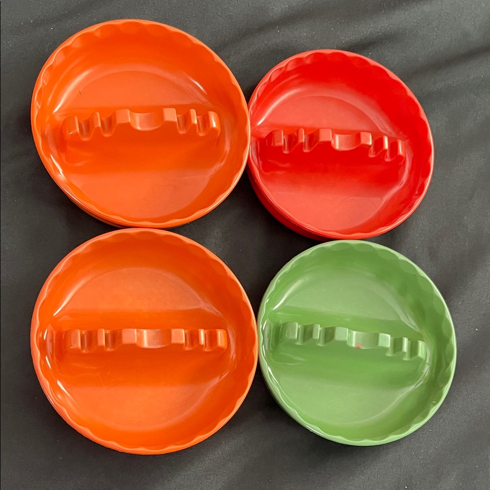 4 GES-LINE 331 Melmac Vtg ASHTRAYS Made USA MCM Tobacciana Accessory **READ**